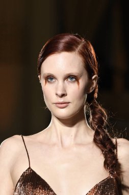  Christian Siriano koleksiyonu