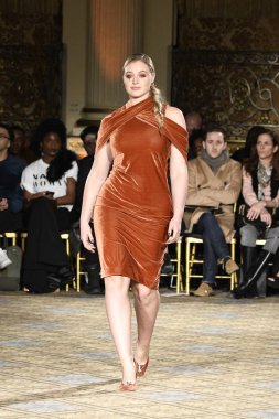 Christian Siriano koleksiyonu