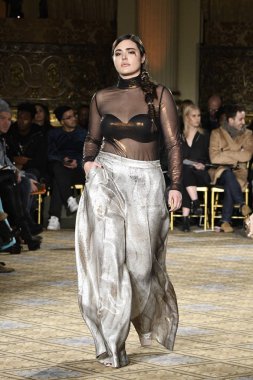 Christian Siriano koleksiyonu