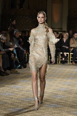 Christian Siriano koleksiyonu