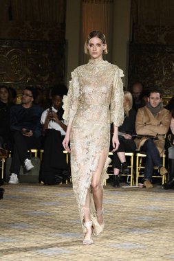 Christian Siriano koleksiyonu