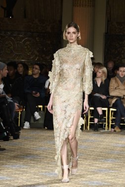 Christian Siriano koleksiyonu