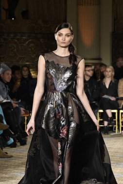 Christian Siriano koleksiyonu