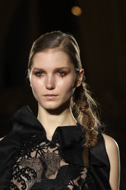 Christian Siriano koleksiyonu