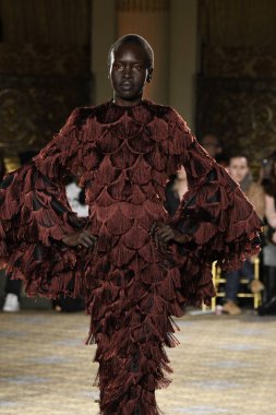 Christian Siriano koleksiyonu