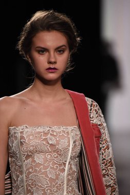  Francesca Liberatore koleksiyonu 