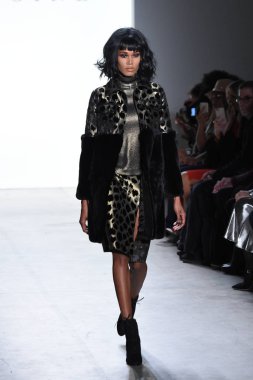 New York moda haftasında Georgine koleksiyonu 