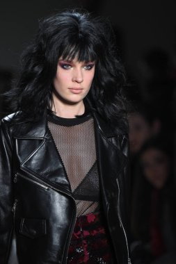 New York moda haftasında Georgine koleksiyonu 