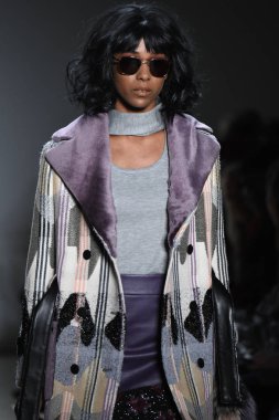 New York moda haftasında Georgine koleksiyonu