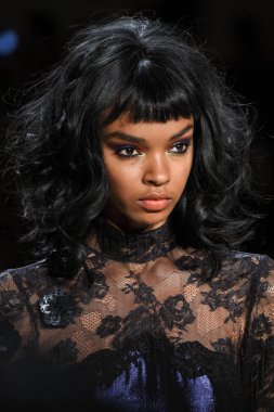 New York moda haftasında Georgine koleksiyonu