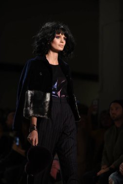 New York moda haftasında Georgine koleksiyonu