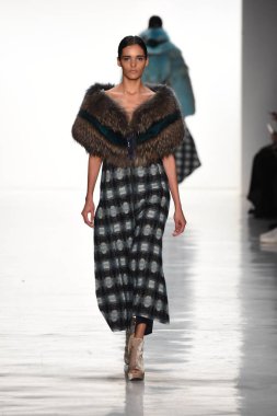  Son Jung Wan koleksiyonu. 