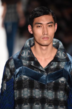 Son Jung Wan koleksiyonu. 