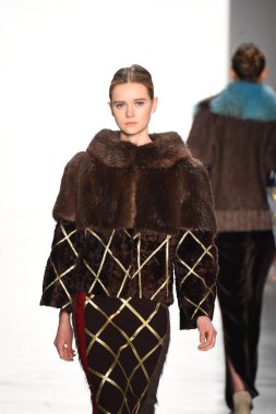  Son Jung Wan koleksiyonu. 