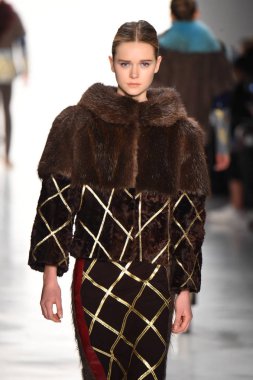  Son Jung Wan koleksiyonu. 