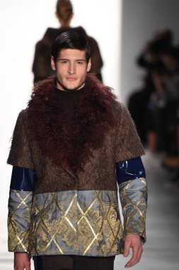 Son Jung Wan koleksiyonu. 