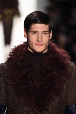 Son Jung Wan koleksiyonu. 