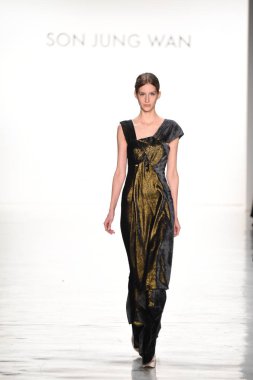  Son Jung Wan koleksiyonu. 