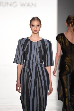  Son Jung Wan koleksiyonu. 