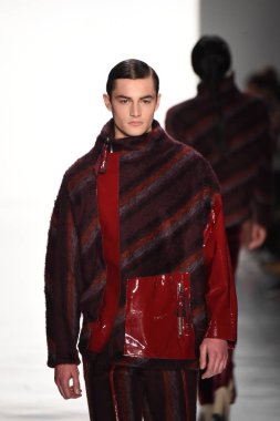 Son Jung Wan koleksiyonu. 