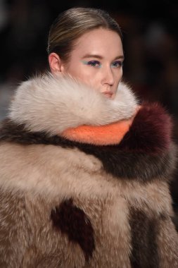 Son Jung Wan koleksiyonu.