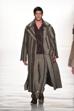 Son Jung Wan koleksiyonu. 