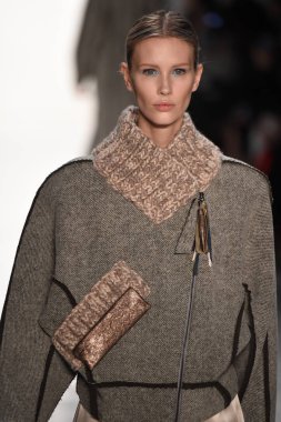 Son Jung Wan koleksiyonu.