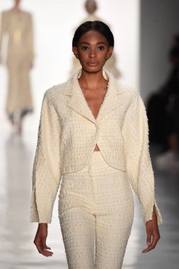 Son Jung Wan koleksiyonu.