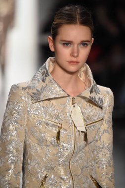 Son Jung Wan koleksiyonu.