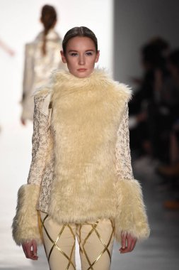 Son Jung Wan koleksiyonu.