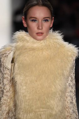 Son Jung Wan koleksiyonu.