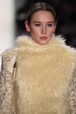 Son Jung Wan koleksiyonu.