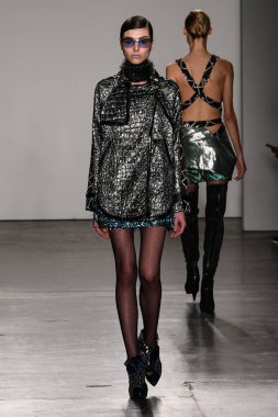  Custo Barcelona Şovu