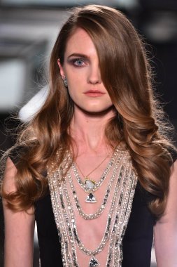 Reem Acra, Tiffany ve Co.