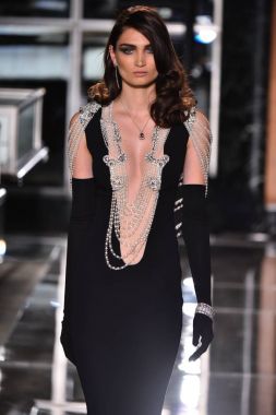 Reem Acra, Tiffany ve Co.
