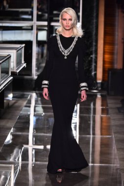 Reem Acra, Tiffany ve Co.