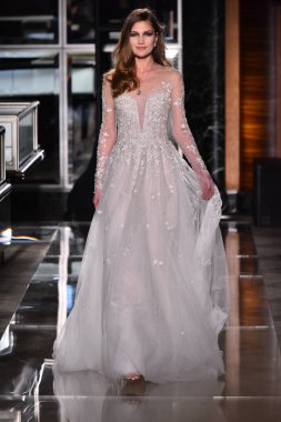 Reem Acra, Tiffany ve Co.