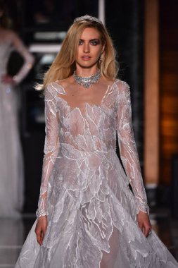 Reem Acra, Tiffany ve Co.