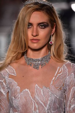 Reem Acra, Tiffany ve Co.