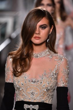 Reem Acra, Tiffany ve Co.
