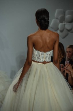 Randy Fenoli Bridal gösteri 