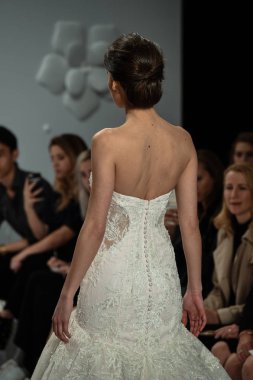 Randy Fenoli Bridal gösteri 