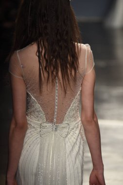 Jenny Packham gelinlik koleksiyonu