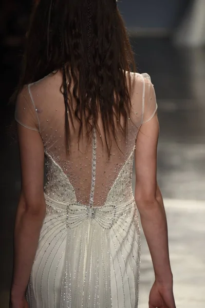 Jenny Packham  bridal collection — Stock Photo, Image