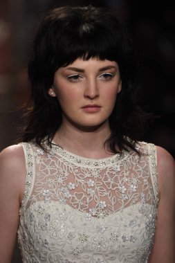 Jenny Packham gelinlik koleksiyonu