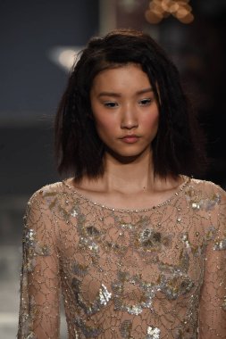Jenny Packham gelinlik koleksiyonu