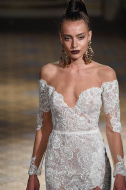  Berta Runway gösteri 