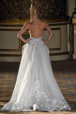  Berta Runway gösteri 