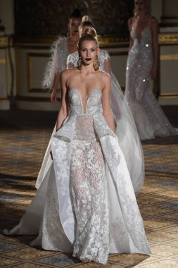  Berta Runway gösteri 