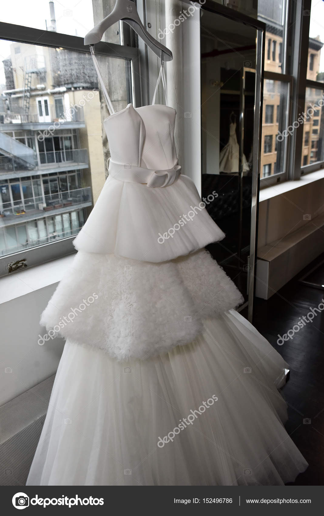 Bridal Dress During The Viktor And Rolf Mariage Collection Presentation Stock Editorial Photo C Fashionstock Bridal Dress During The Viktor And Rolf Mariage Collection Presentation Stock Editorial Photo C Fashionstock